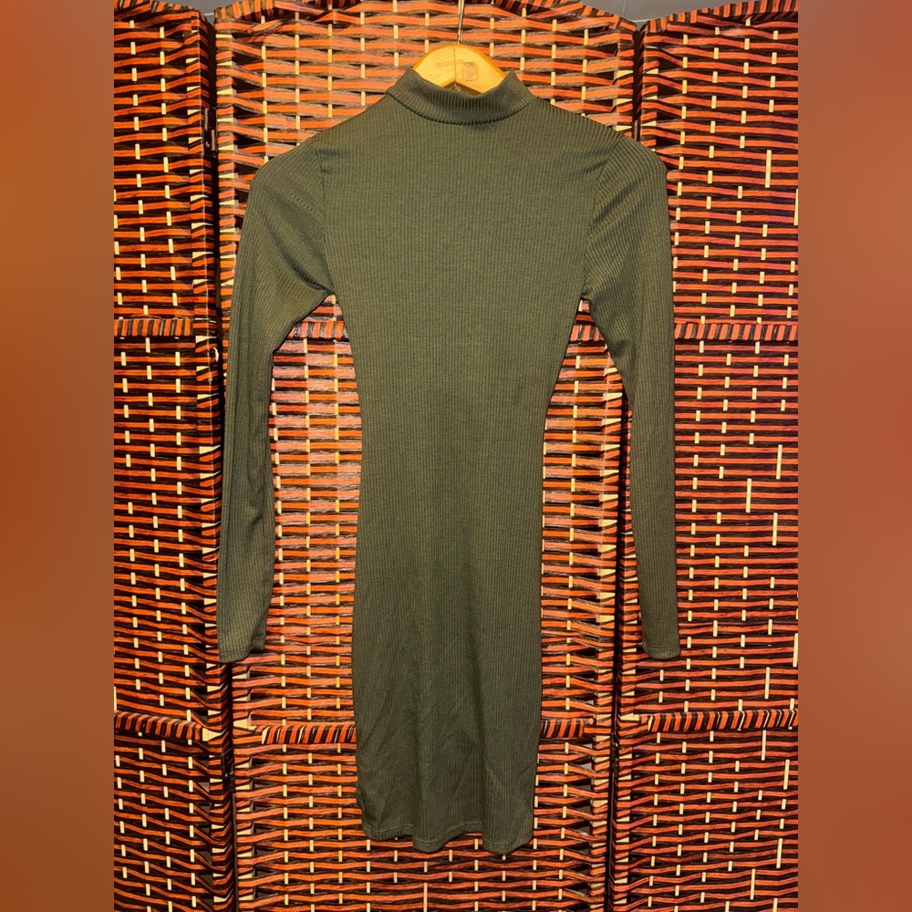Olive Green Turtleneck Bodycon Dress